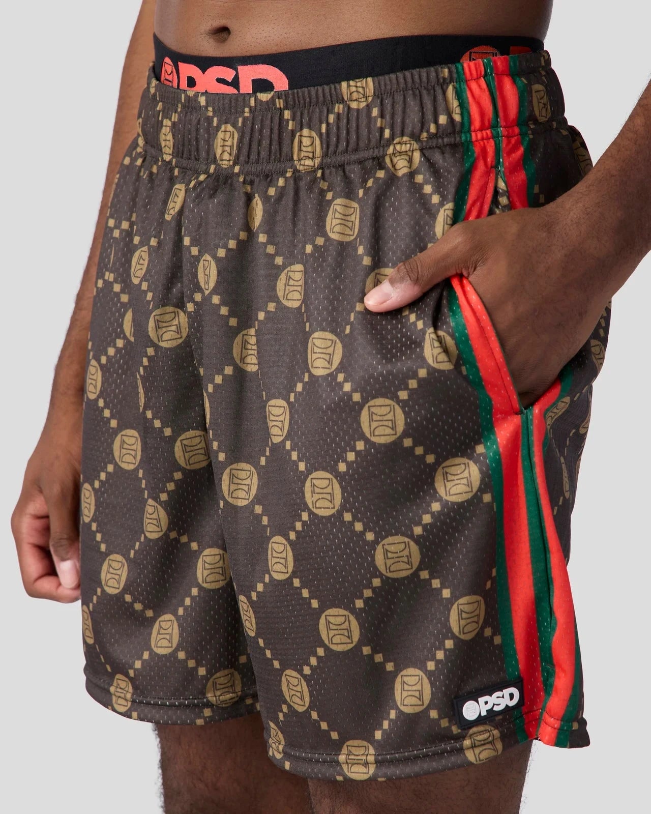 EMBLEM LUX BROWN ACTIVE SHORT - Image 4